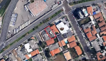 Terreno à venda na Avenida Comendador Franco, 461, Uberaba, Curitiba por R$ 550.000