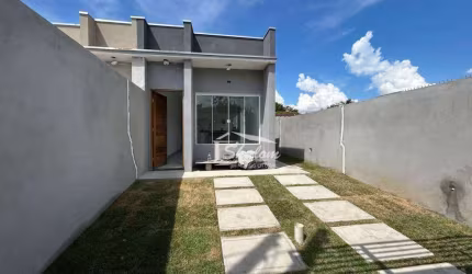 VENDE-SE | CASA | GOLFINHO