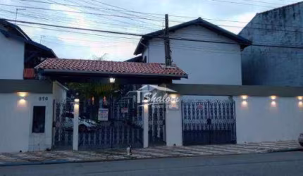 VENDE-SE | SOBRADO EM CONDOMÍNIO | CENTRO