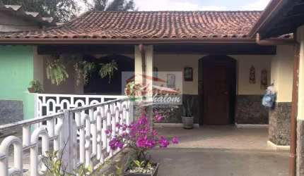 Casa com 3 dormitórios à venda, 120 m² por R$ 550.000 - Ipiranga - Caraguatatuba/SP