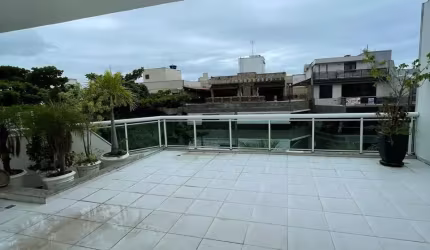 Vendo Linda Cobertura Duplex - 420m² de Elegância e Conforto