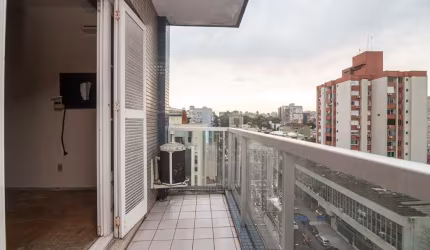 Cobertura com 3 quartos à venda na Avenida Cristóvão Colombo, 2184, Floresta, Porto Alegre, 308 m2 por R$ 1.050.000