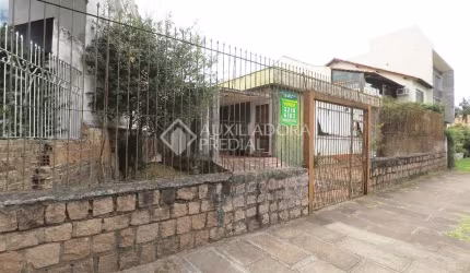 Terreno em condomínio fechado à venda na Rua Doutor Prudente de Moraes, 465, Chácara das Pedras, Porto Alegre, 609 m2 por R$ 1.050.000