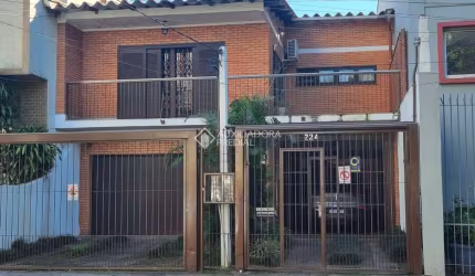 Casa com 5 quartos à venda na Rua Domingos Crescêncio, 224, Santana, Porto Alegre, 207 m2 por R$ 1.259.000