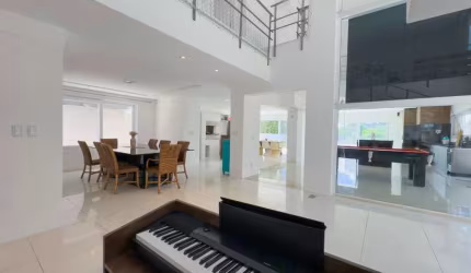 Casa em condomínio fechado com 5 quartos à venda na Avenida Juca Batista, 9000, Belém Novo, Porto Alegre, 465 m2 por R$ 2.988.000