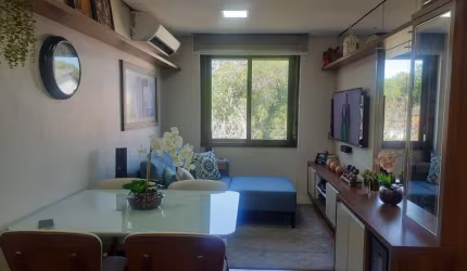 Apartamento com 2 quartos à venda na Avenida Eduardo Prado, 333, Cavalhada, Porto Alegre, 54 m2 por R$ 270.000