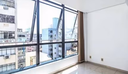 Sala comercial à venda na Rua General Vitorino, 310, Centro Histórico, Porto Alegre, 53 m2 por R$ 70.000