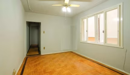 Apartamento com 2 quartos à venda na Avenida Cristóvão Colombo, 1708, Floresta, Porto Alegre, 73 m2 por R$ 320.000