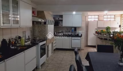 Casa em condomínio fechado com 3 quartos à venda na CRISANTEMO, 684, Cecília, Viamão, 168 m2 por R$ 600.000