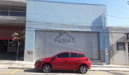 Loja para locação na Rua 9 de julho no Centro de Vinhedo.