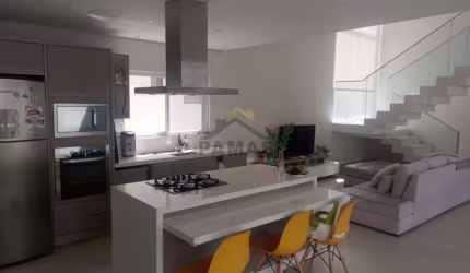 Viva o Equilíbrio Perfeito entre Natureza e Conforto neste Condomínio Fechado , em Vinhedo, Interior de São Paulo.