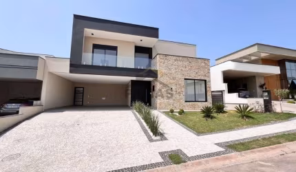 Casa de luxo com 3 suítes , escritório e piscina - Condom. Mont'Alcino