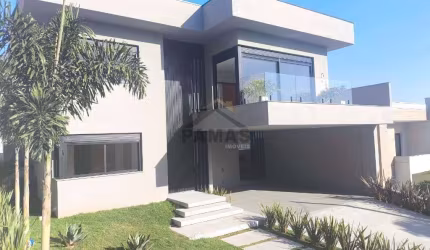 Casa de Luxo com 4 Suítes e Piscina: O Refúgio dos Seus Sonhos em Vinhedo, interior de São Paulo.