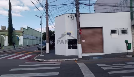 Salão Comercial no Centro de Vinhedo – Visibilidade e Localização Imbatíveis para Seu Negócio!