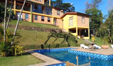 Com desing da Toscana Italiana para você, com vista espetacular,  aqui no Condomínio São Joaquim em Vinhedo/SP