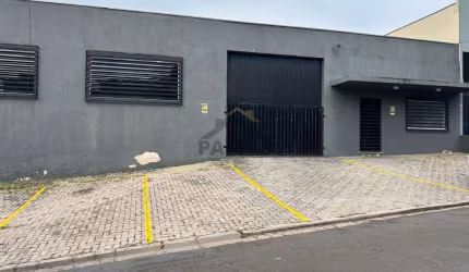 Excelente Barracão Comercial para Alugar em Nova Vinhedo.