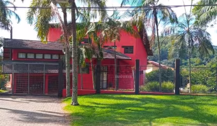 Casa a venda e locação no Condomínio Vale da Santa Fé em Vinhedo/SP