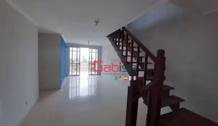 Cobertura com 3 dormitórios à venda, 140 m² por R$ 650.000,00 - Braga - Cabo Frio/RJ