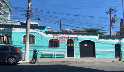 Área comercial  para alugar, área total com500 m² por R$ 7.000/mês - Centro - Cabo Frio/RJ
