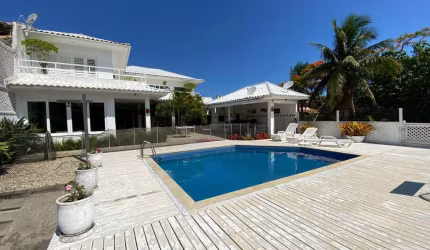 Casa com 5 dormitórios à venda, 574 m² por R$ 3.150.000,00 - Peró - Cabo Frio/RJ