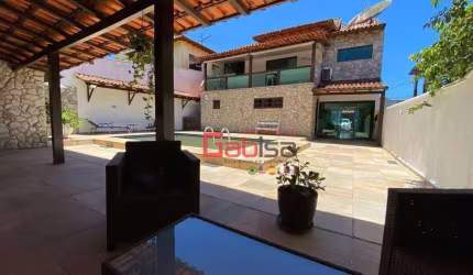 Casa com 4 dormitórios à venda, 300 m² por R$ 680.000,00 - Baixo Grande - São Pedro da Aldeia/RJ
