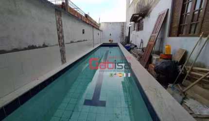 Casa com 3 dormitórios à venda, 227 m² por R$ 590.000,00 - Jardim Olinda - Cabo Frio/RJ