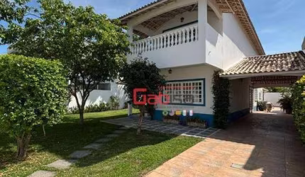 Casa com 5 dormitórios à venda, 300 m² por R$ 1.650.000,00 - Novo Portinho - Cabo Frio/RJ