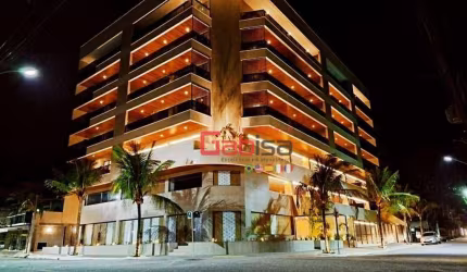 Cobertura mobiliada com 3 dormitórios à venda, 187 m² por R$ 2.100.000 - Centro - Cabo Frio/RJ