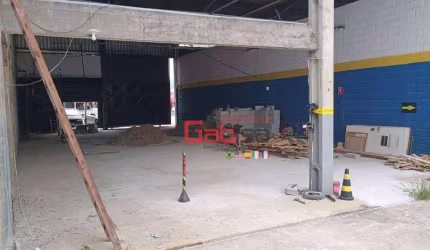 Galpão para alugar, 300 m² por R$ 10.000,00/mês - Campo Redondo - São Pedro da Aldeia/RJ