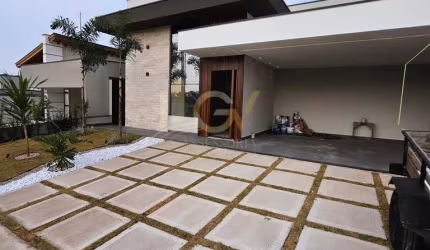 Casa em Condomínio Milano com 3 suítes e piscina