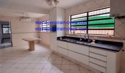 Jardim das vertentes-metro vila sônia - 4 dts 2 suite cozinha- 2vagas- churras -quintal - R$ 650.000,00 à venda