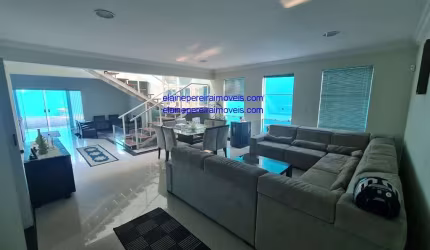 Excelente Casa no Parque dos Príncipes 5 dormitórios sendo 2suítes quintal à Venda, 484m² por R$ 1800.000