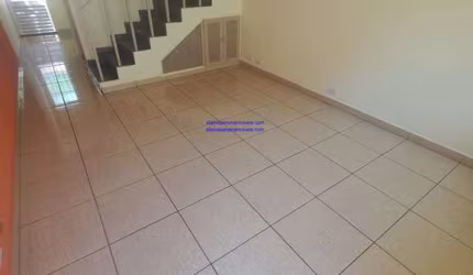 Ao lado da USP- Metro Vila Sônia - Condomínio sobrado 2 dts sendo 1suite 1 vagas- quintal -R$ 430.000,00