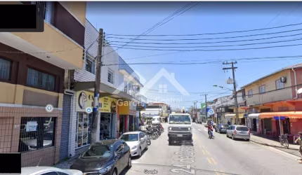 Prédio comercial no Centro comercial de Peruíbe, avenida bem movimenta e com fluxo alto