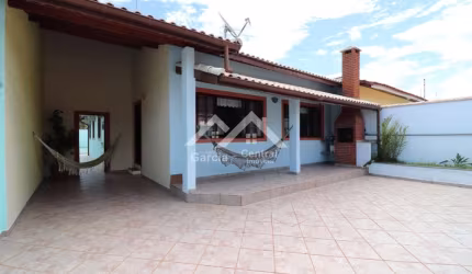 Casa próximo a praia em Peruíbe
