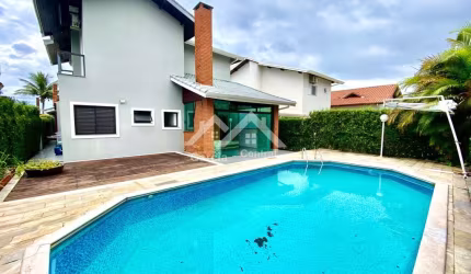 Casa em condomínio em Peruíbe