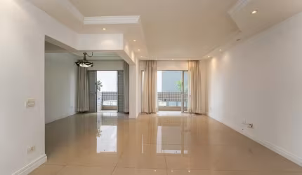 Apartamento à Venda em Moema – Conforto e Localização Privilegiada