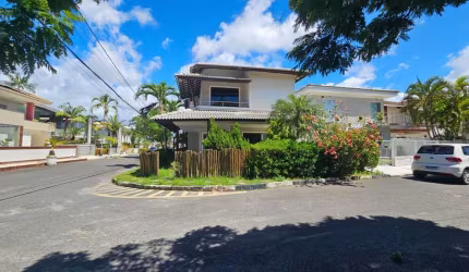 Casa à venda no bairro Centro - Lauro de Freitas/BA