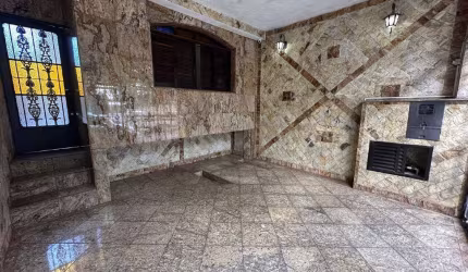 Casa térrea com 3 dormitórios - Jardim Vila Formosa