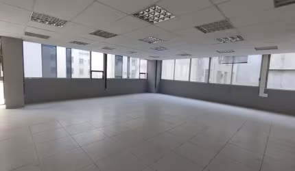 Sala comercial para alugar na Rua Vinte e Quatro de Maio, 77, República, São Paulo, 105 m2 por R$ 3.000