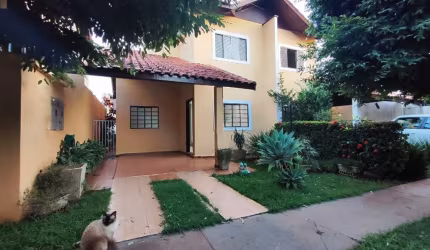 Casa de 3 quartos em condomínio