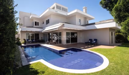 Casa com 4 quartos à venda na Avenida dos Dourados, 210, Jurerê Internacional, Florianópolis, 470 m2 por R$ 7.900.000