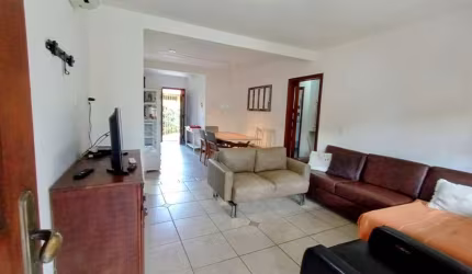 Casa com 3 quartos à venda na Rua João Luiz da Silva Brito, 32, Canasvieiras, Florianópolis, 126 m2 por R$ 1.500.000