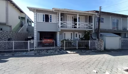Casa com 2 quartos à venda na Albatroz, 433, Ingleses do Rio Vermelho, Florianópolis, 110 m2 por R$ 420.212