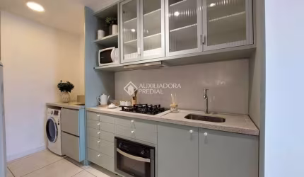 Apartamento com 2 quartos à venda na Rua Valtelino Leal Demétrio, 50, Sertão do Maruim, São José, 48 m2 por R$ 283.000