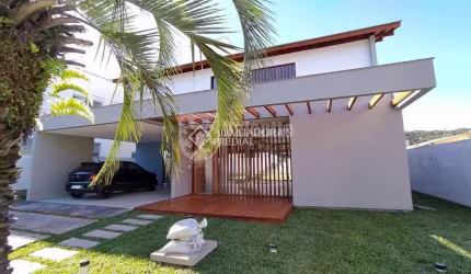 Casa com 4 quartos à venda na Rua Leonel Pereira, 2, Cachoeira do Bom Jesus, Florianópolis, 236 m2 por R$ 1.981.000