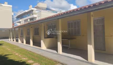Casa com 6 quartos à venda na Rua do Marisco, 180, Ingleses do Rio Vermelho, Florianópolis, 450 m2 por R$ 1.908.000