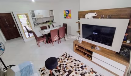 Apartamento com 2 quartos à venda na Avenida Santa Catarina, 9841, Centro, Imbituba, 79 m2 por R$ 600.000