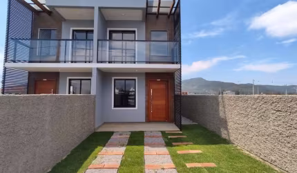 Casa com 2 quartos à venda na João Silvério De Araújo, 90, Povoado de Nova Brasília, Imbituba, 83 m2 por R$ 389.000