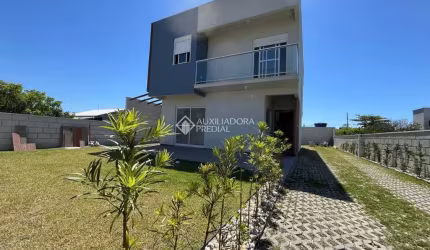 Casa com 2 quartos à venda na Dos Bandeirantes, 2200, Itapiruba, Imbituba, 70 m2 por R$ 638.500